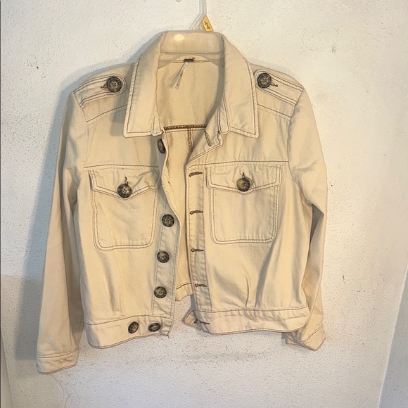 Free People Cream Jean Jacket Cropped Fitted - Picture 1 of 3